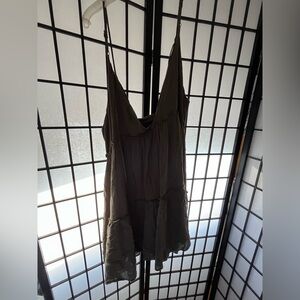 NWT boutique green dress perfect for fall
Flowy